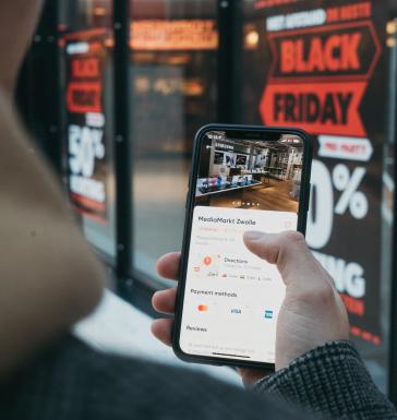 52% dos brasileiros fazem comparativos de preços, diz pesquisa sobre Black Friday