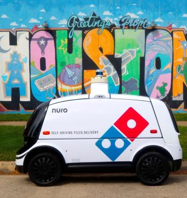 Domino’s começa a usar robôs autônomos para entregar pizza