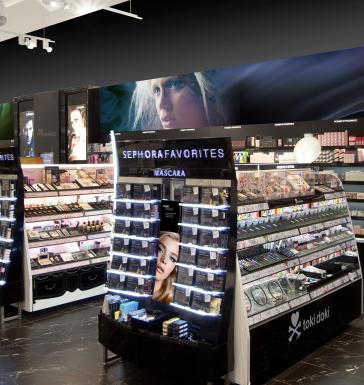 Sephora inaugura espaço para experimentações de produtos e aulas em São Paulo