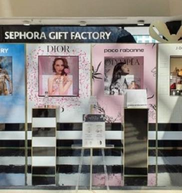 Sephora monta Gift Factory para marcar retomada do varejo físico