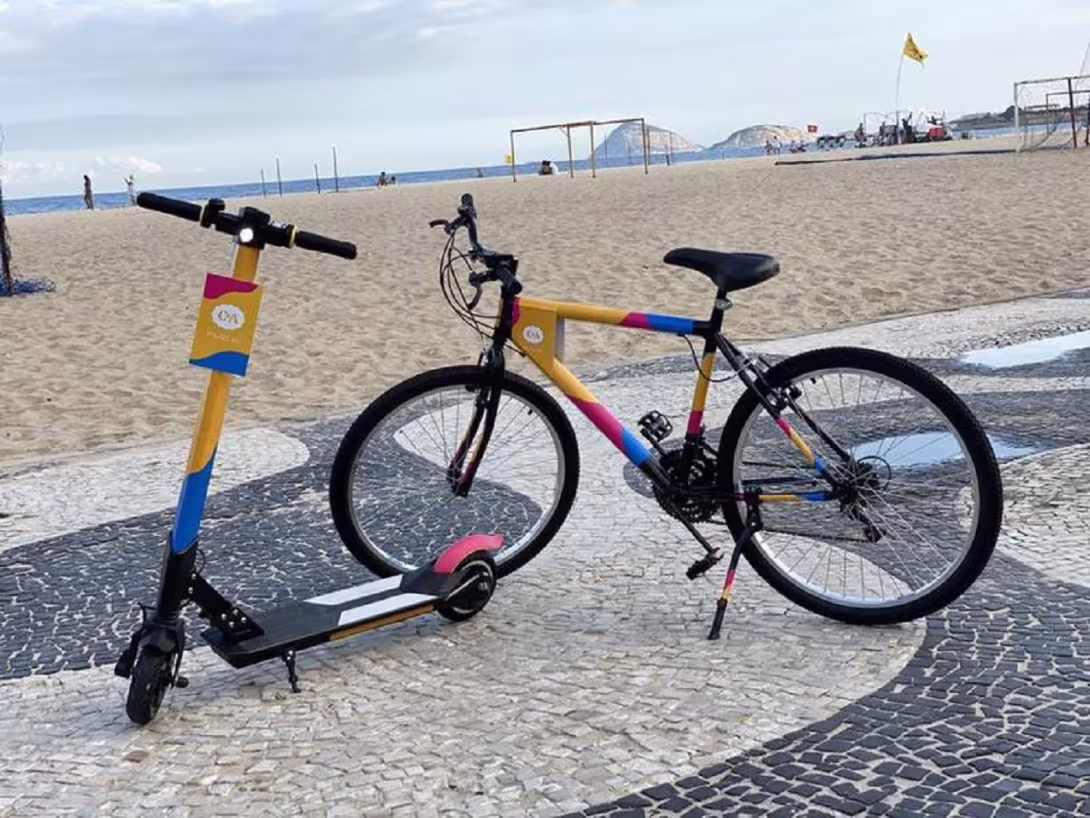 C&A usa bicicleta e patinete para fazer entregas de pedidos online