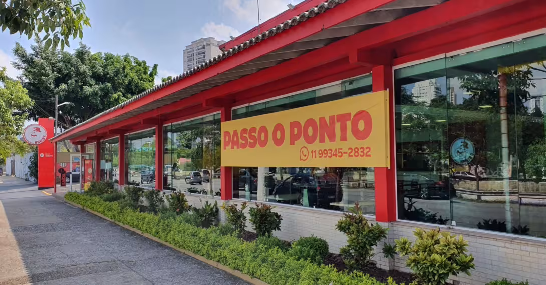 Habib’s cria mistério nas redes sociais com faixa de “passo o ponto”